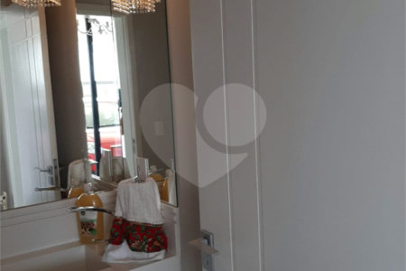 Sobrado à venda com 3 suítes em Residencial Duas Marias, Indaiatuba, SP
