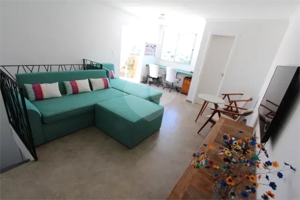 Apartamento à venda com 3 quartos, sendo 1 suíte, em Conjunto Residencial Trinta e Um de Março, São José dos Campos, SP