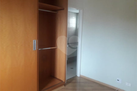 Apartamento à venda com 3 quartos, sendo 1 suíte, em Parada Inglesa, São Paulo, SP