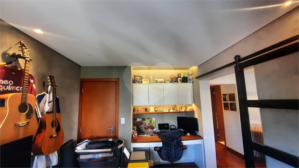 Apartamento à venda com 4 quartos, sendo 2 suítes, em Morumbi, São Paulo, SP