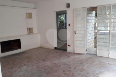 Sobrado à venda com 3 quartos, sendo 1 suíte, em Campo Belo, São Paulo, SP