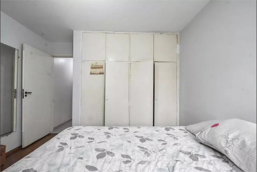 Sobrado à venda com 3 quartos, sendo 1 suíte, em Brooklin Paulista, São Paulo, SP