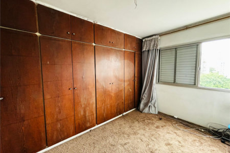 Apartamento à venda com 3 quartos, sendo 1 suíte, em Morumbi, São Paulo, SP