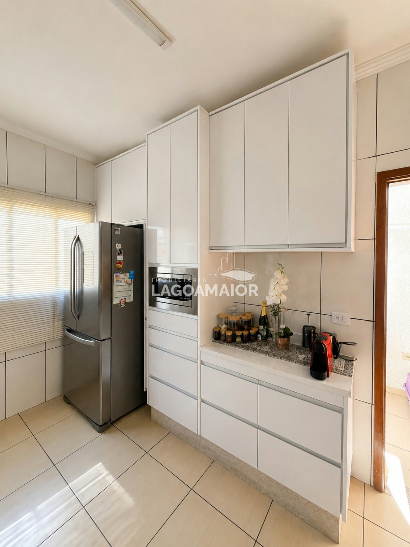 Casa à venda com 3 quartos, sendo 1 suíte, em Jardim dos Ipes, Três Lagoas, MS
