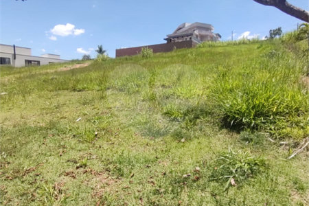 Terreno à venda no condomínio Residencial Campo de Toscana, Vinhedo - SP