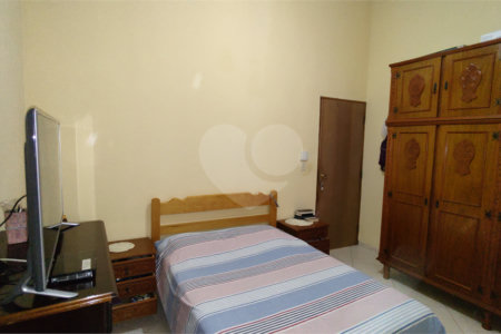 Casa à venda com 3 quartos, sendo 1 suíte, em Vila Santa Helena, Atibaia, SP