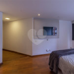 Apartamento à venda com 4 quartos, sendo 3 suítes, em Campo Belo, São Paulo, SP
