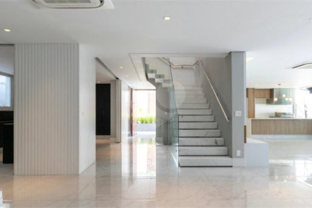 Casa à venda com 4 suítes no condomínio Hípica Garden, São Paulo - SP