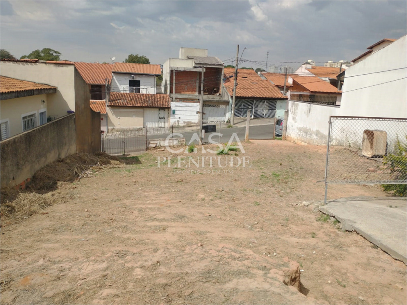 Terreno à venda ou para alugar com 1 quarto em Jardim Piazza DI Roma, Sorocaba, SP