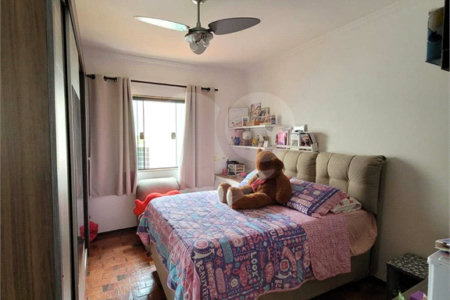 Casa à venda com 4 quartos, sendo 1 suíte, em Vila Leão, Sorocaba, SP