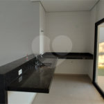 Casa à venda com 3 suítes no condomínio Reserva Ybyra, Atibaia - SP