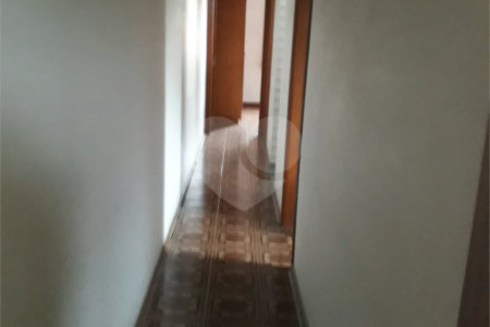 Sobrado à venda com 3 quartos em Jardim Oriental, São Paulo, SP
