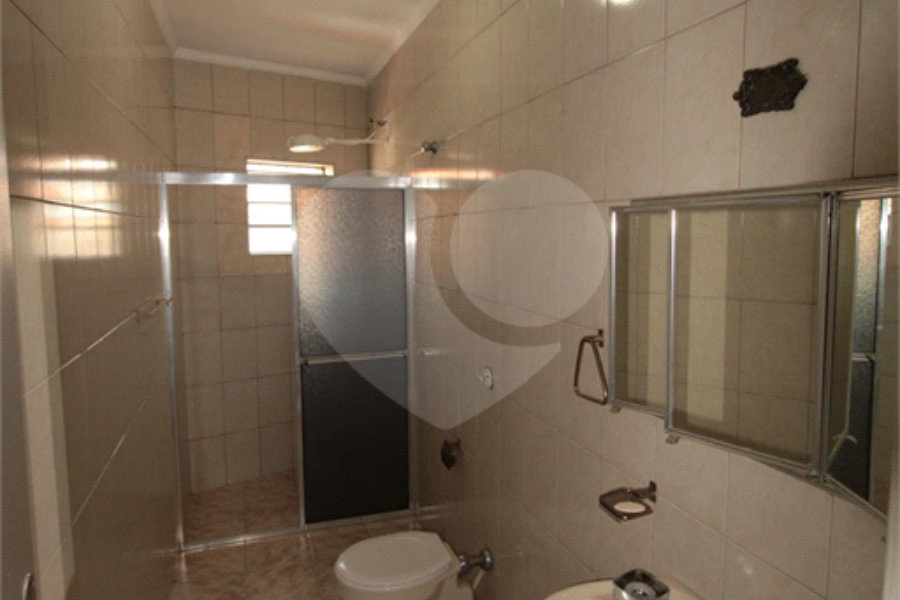 Sobrado à venda com 4 quartos, sendo 1 suíte, em Vila Isolina Mazzei, São Paulo, SP