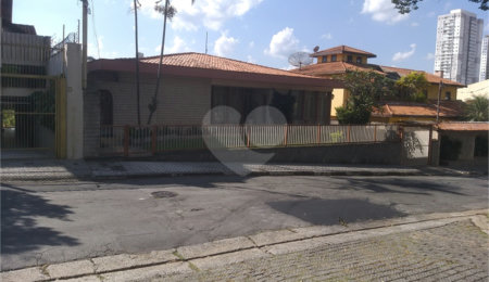 Casa à venda com 4 quartos, sendo 1 suíte,  em Vila Galvão, Guarulhos, SP