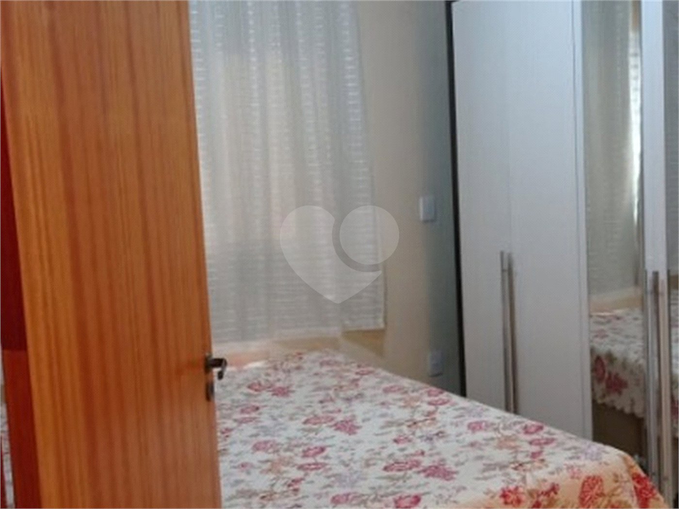 Apartamento à venda com 2 quartos, sendo 1 suíte,  em Parque Santos Dumont, Votorantim, SP