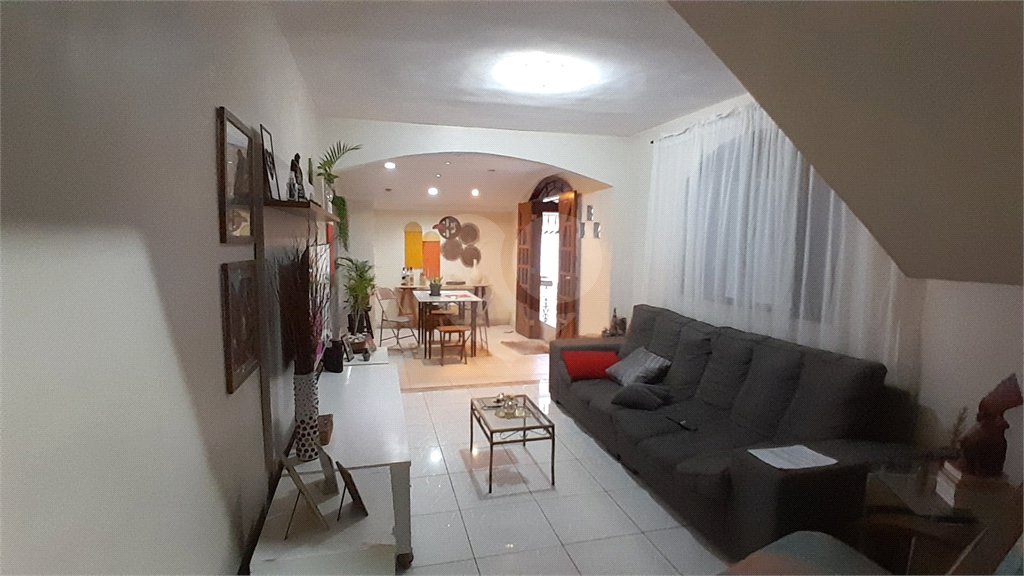 Casa à venda com 3 quartos em Campo Grande, Rio de Janeiro, RJ
