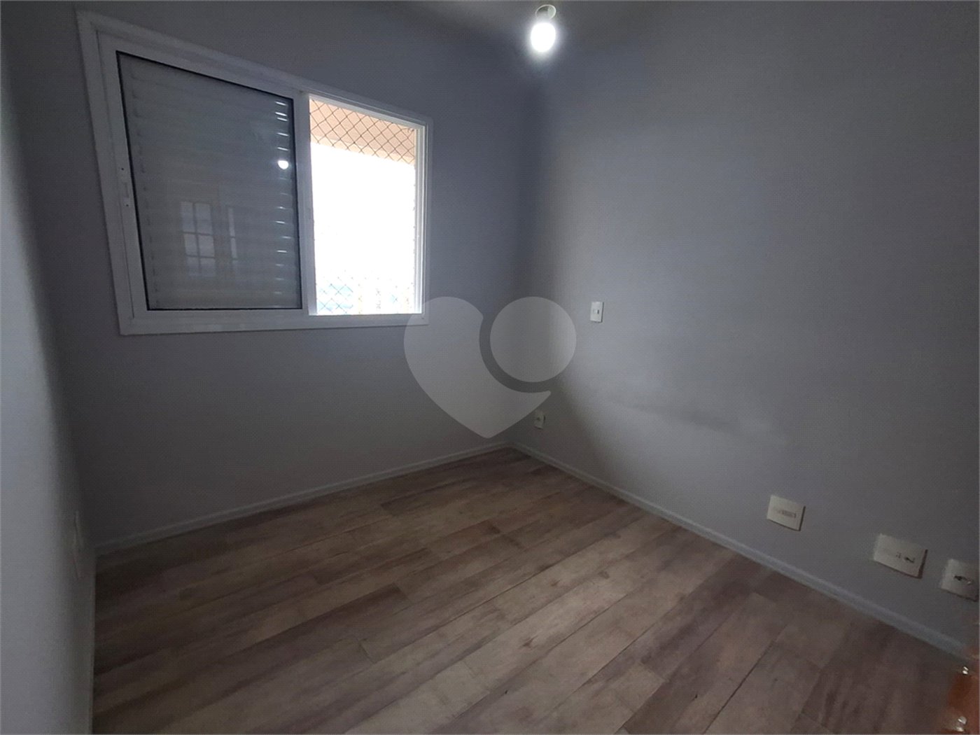 Apartamento à venda com 2 quartos em Jardim Esmeralda, São Paulo, SP