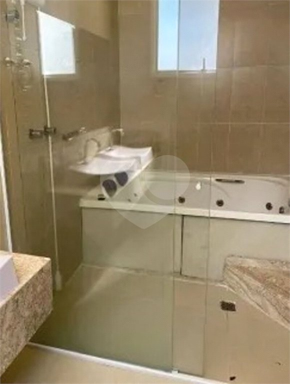 Casa à venda com 3 quartos no condomínio Villa D' Oro, Vinhedo - SP