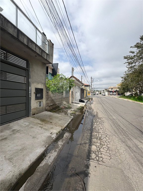 Terreno à venda em Jardim Quaresmeira, Suzano, SP