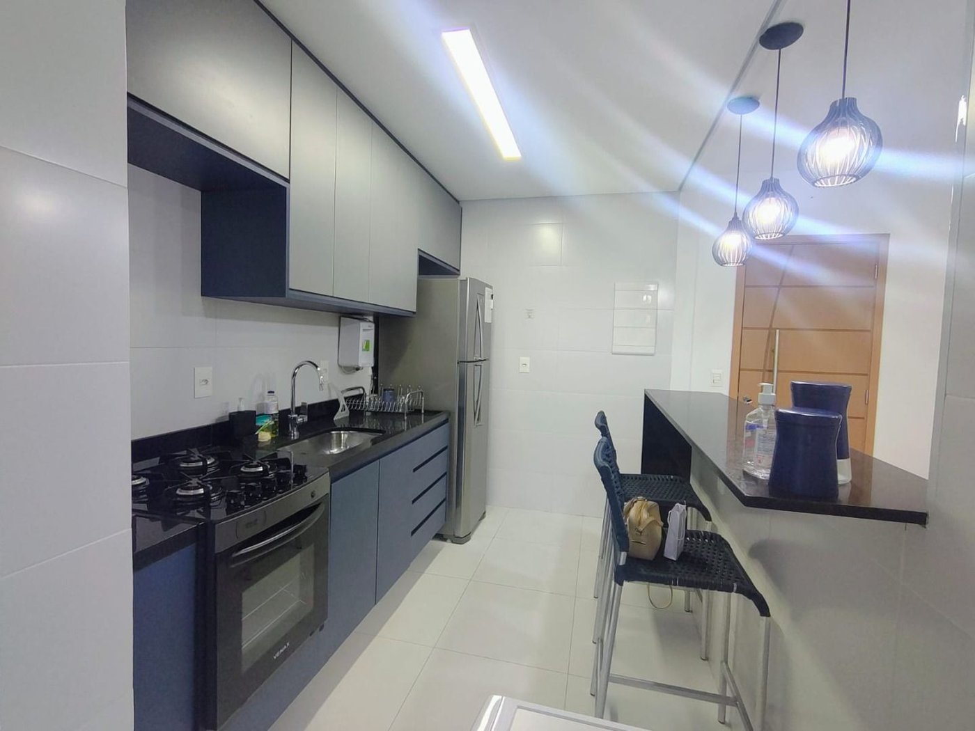 Apartamento com 2 dormitórios para alugar, 76 m² por R$ 7.000,00/mês - Gonzaga - Santos/SP