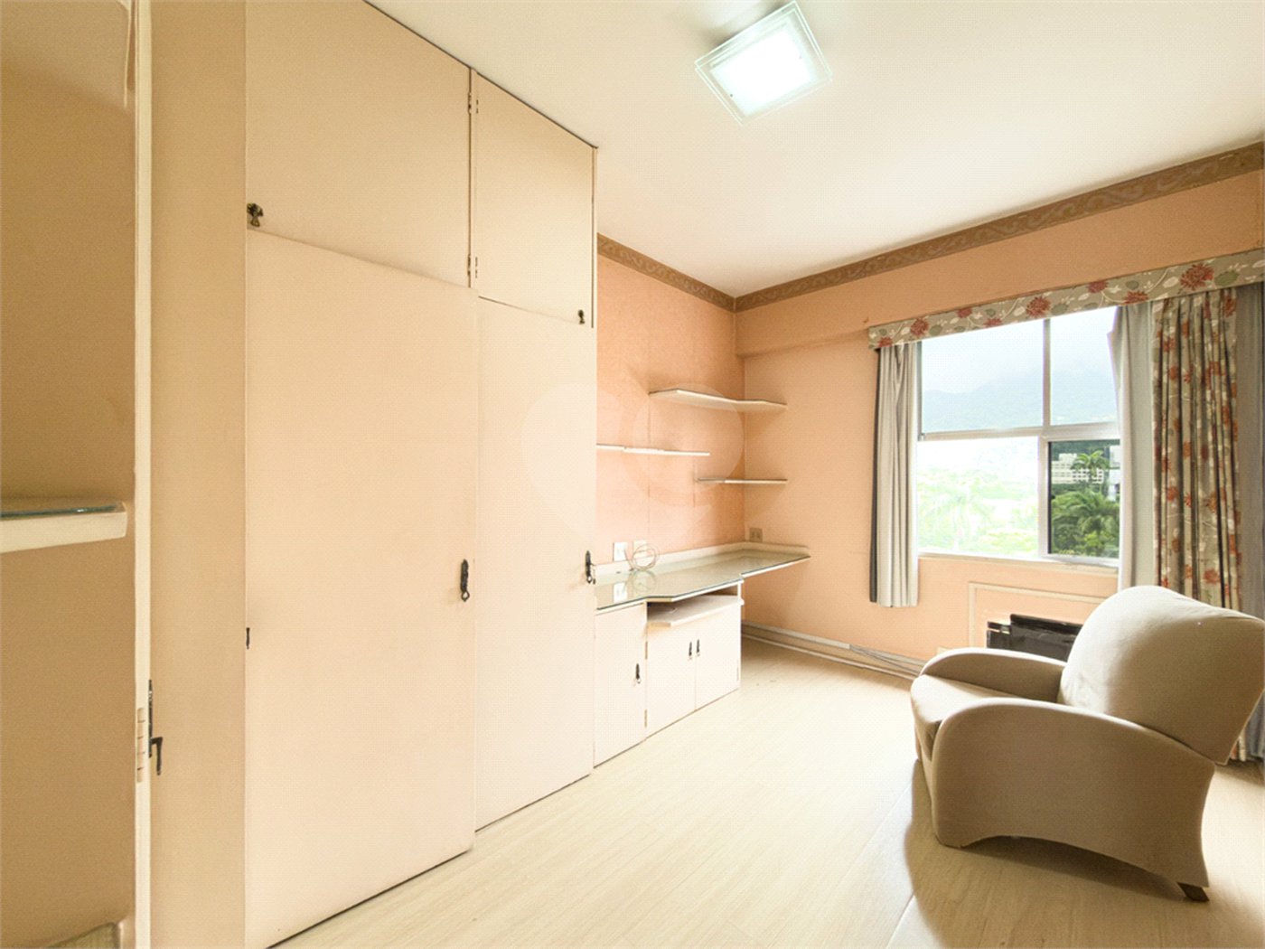 Apartamento à venda com 4 quartos, sendo 2 suítes, em Leblon, Rio de Janeiro, RJ