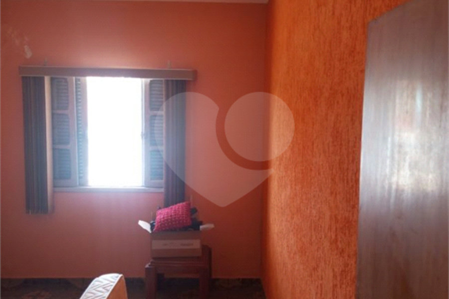 Sobrado à venda com 3 quartos em Vila Santa Maria, São Paulo, SP
