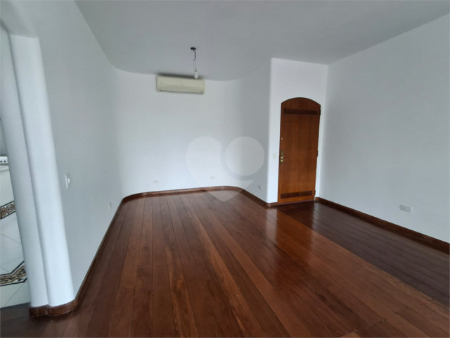 Apartamento para alugar com 3 quartos, sendo 1 suíte,  em Chácara Santo Antônio, São Paulo, SP