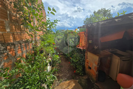 Casa à venda com 1 quarto em Vila Célia, Itapetininga, SP