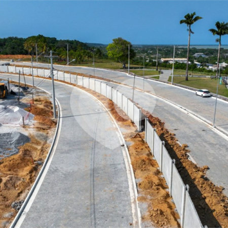 Terreno à venda no condomínio Golden Mundaí, Porto Seguro - BA