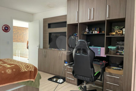 Casa à venda com 4 suítes em Suru, Santana de Parnaíba, SP