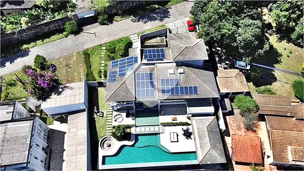 Casa à venda com 5 suítes no condomínio Alpes da Cantareira, Mairiporã - SP