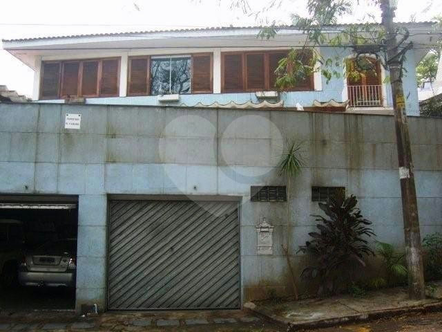 Sobrado à venda com 5 quartos, sendo 2 suítes,  em Jardim Floresta, São Paulo, SP