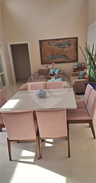 Casa à venda com 3 suítes em Condomínio Flamboyant-b, Atibaia, SP