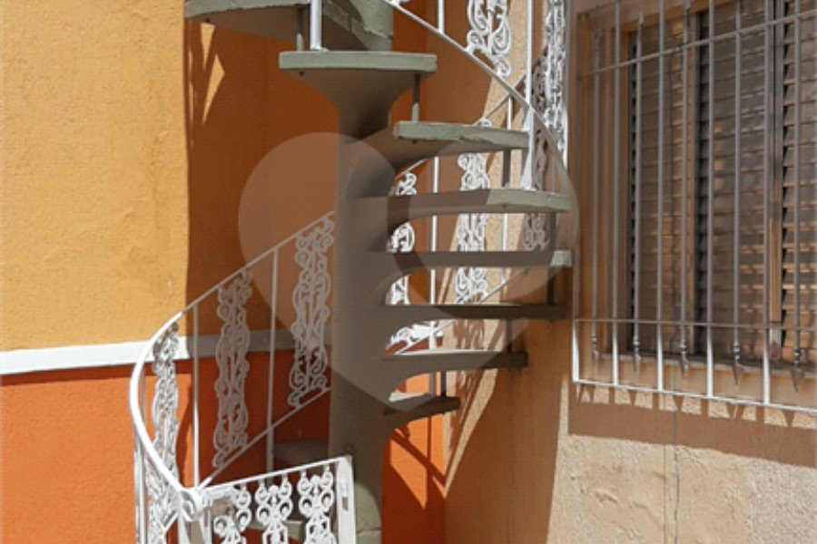 Casa à venda com 3 quartos, sendo 1 suíte, em Jardim Guairaca, São Paulo, SP