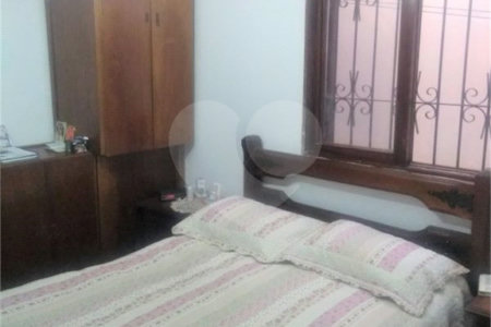 Casa à venda com 3 quartos, sendo 1 suíte, em Parque Continental, São Paulo, SP