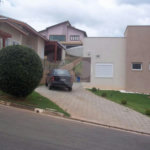 Casa à venda com 4 suítes em Guaxinduva, Atibaia, SP