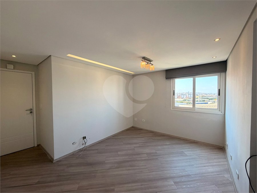 Apartamento à venda com 2 quartos em Sítio Pinheirinho, São Paulo, SP