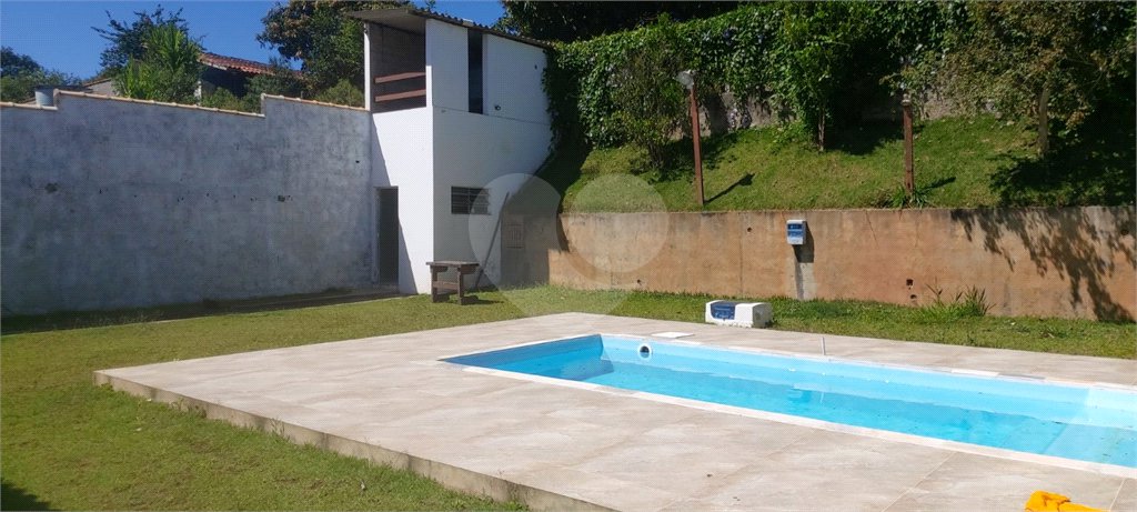 Chácara à venda com 3 suítes em Pavão (canguera), São Roque, SP