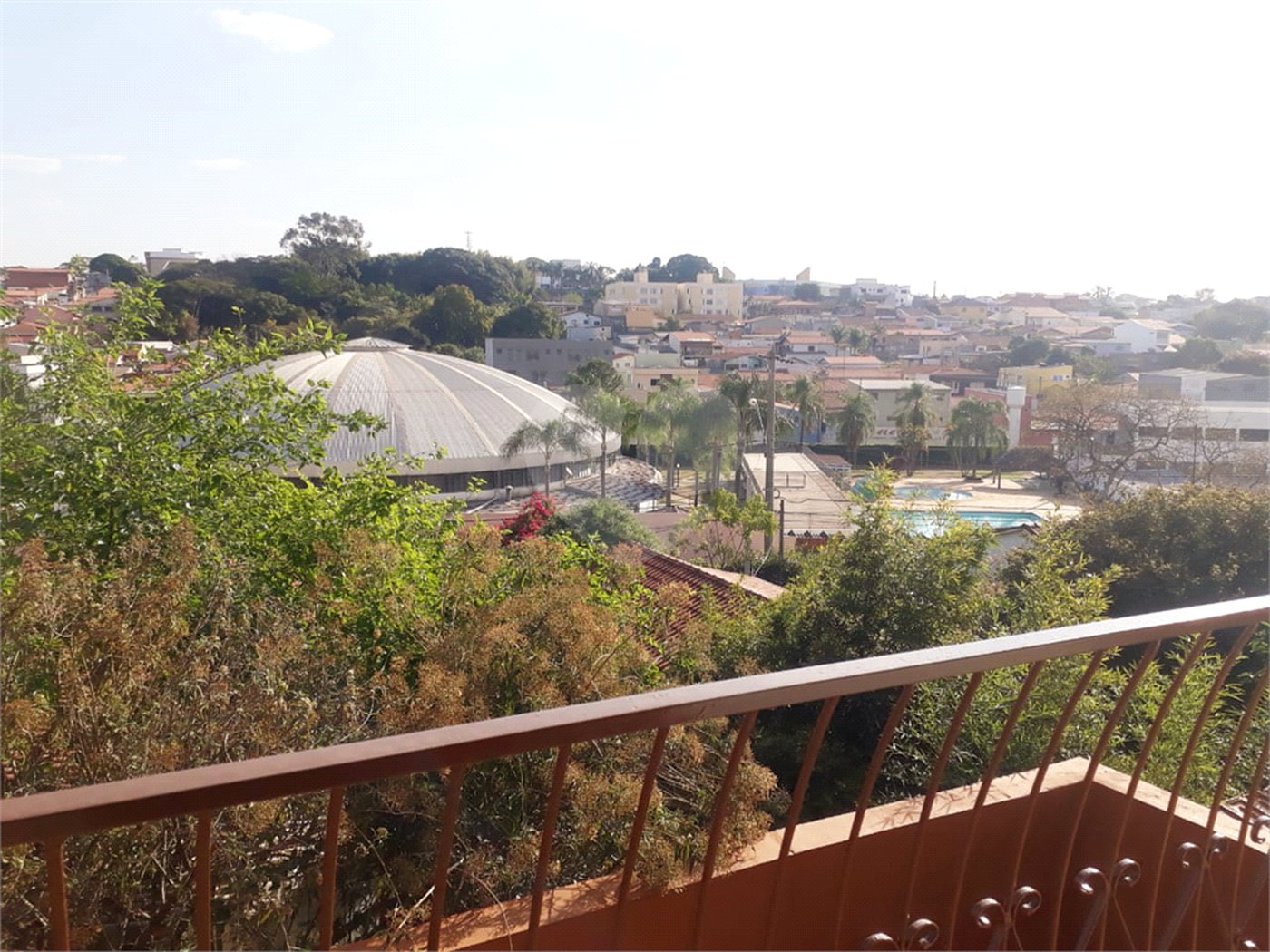 Casa à venda com 4 quartos, sendo 1 suíte, no Centro, Vinhedo, SP