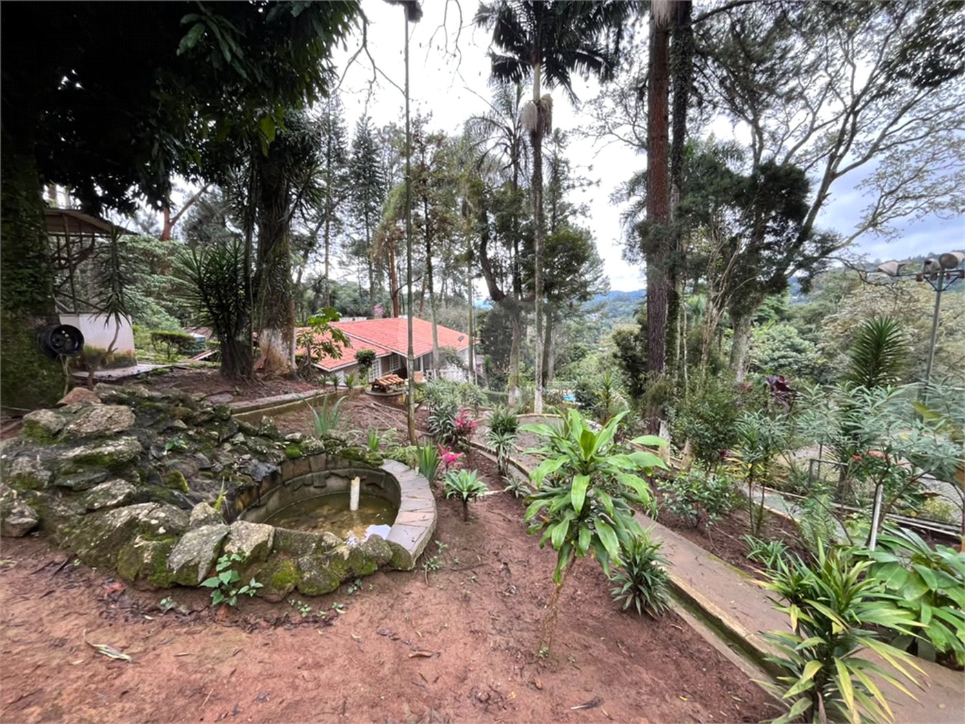 Casa à venda ou para alugar com 5 quartos em Roseira, Mairiporã, SP
