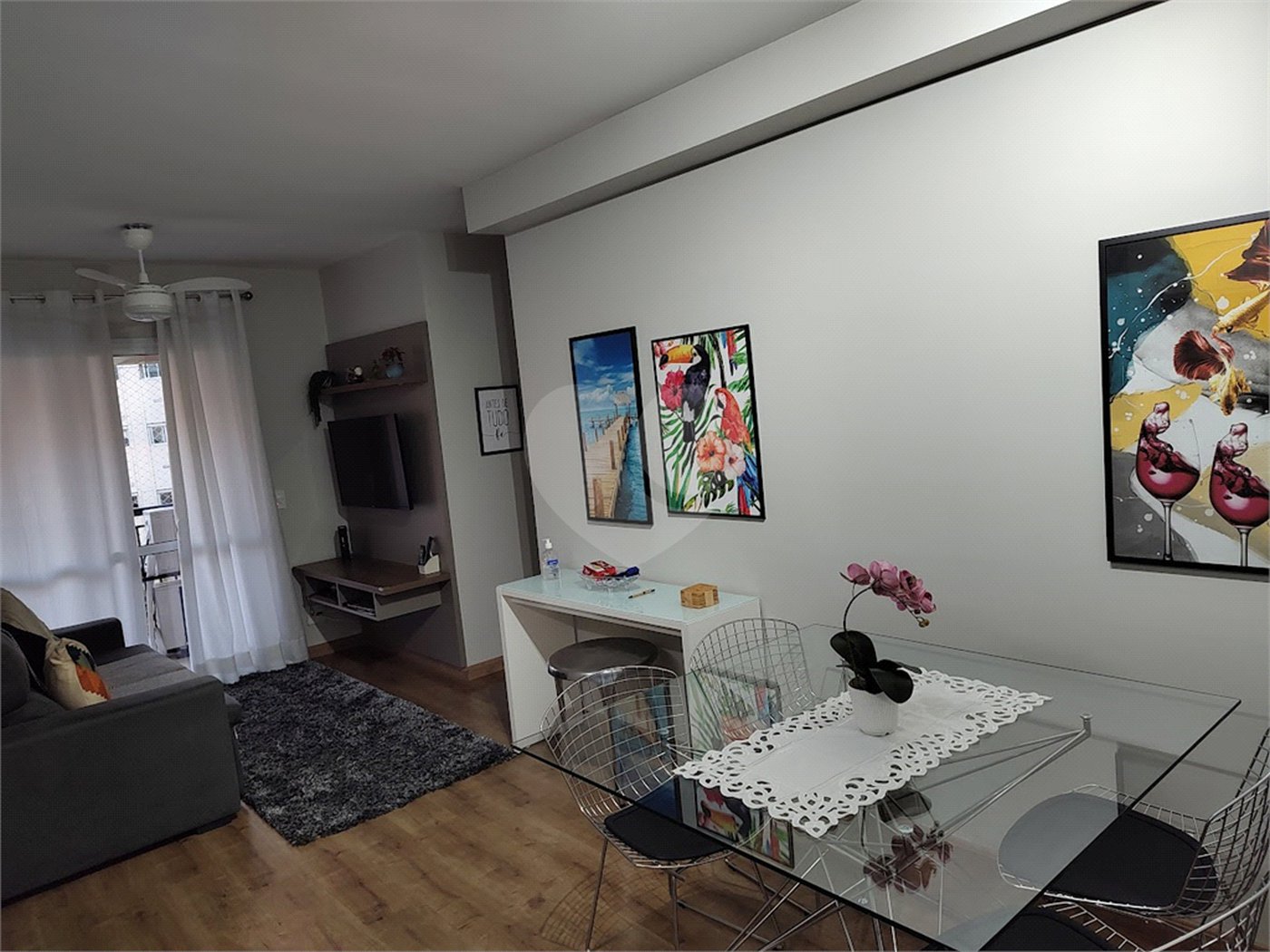Apartamento à venda com 2 quartos, sendo 1 suíte,  em MORUMBI, São Paulo, SP