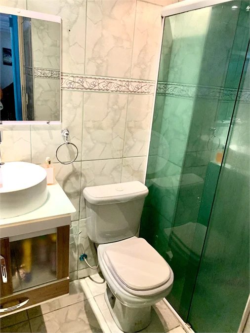 LINDO APARTAMENTO COM 02 DORMITÓRIOS.