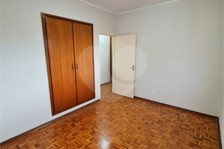 Apartamento à venda de 2 dormitórios no Edifício São José, Araraquara
