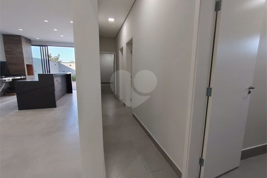 Casa em Condomínio à Venda em Piracicaba/SP.