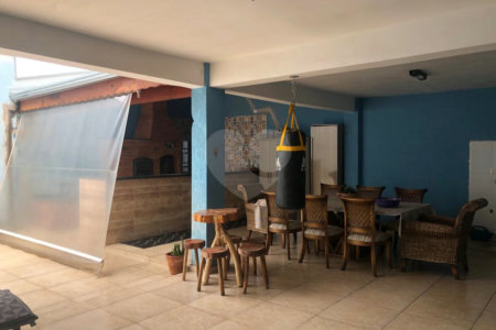 Casa à venda com 4 quartos, sendo 3 suítes,  em Jardim Vera Regina, Campo Limpo Paulista, SP