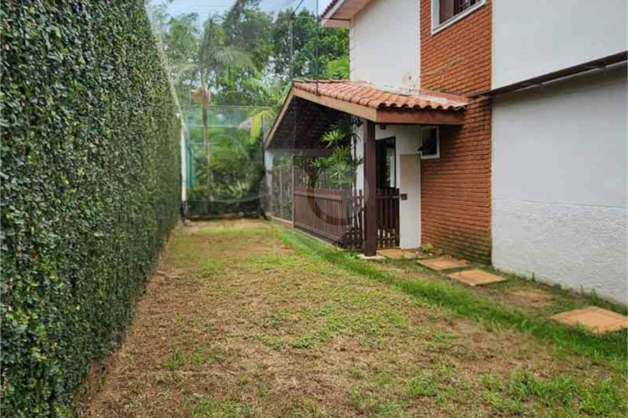 Casa à venda ou para alugar com 4 quartos, sendo 1 suíte,  em Tremembé, São Paulo, SP