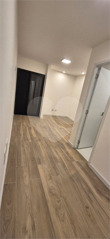 Sobrado à venda com 2 quartos, sendo 1 suíte,  em Vila Paiva, São Paulo, SP