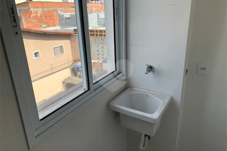 Casa à venda com 2 suítes no condomínio Residencial Napoles, São Paulo - SP