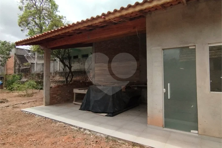 Sobrado à venda com 3 suítes em Tremembé, São Paulo, SP