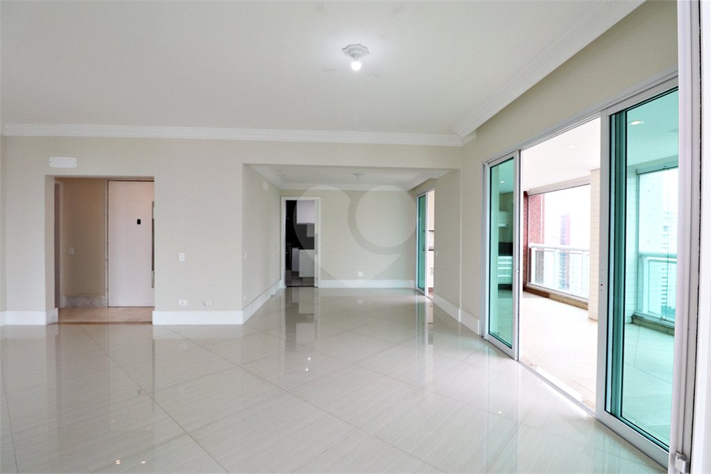 Apartamento à venda com 4 quartos, sendo 3 suítes, em Santana, São Paulo, SP